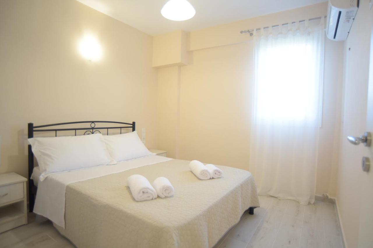Mistral Apartments Kariótai Eksteriør bilde